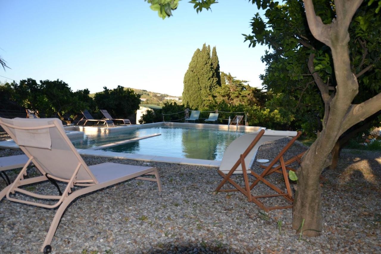 Villa La Cucullera Катандзаро Екстериор снимка